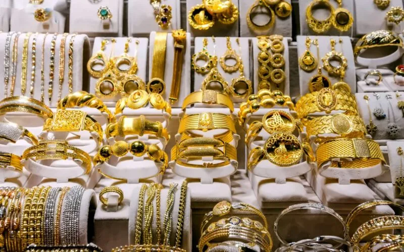 سعر جرام الذهب عيار 21 أسعار الذهب اليوم الاثنين 26 فبراير 2024 في كل محلات الصاغة
