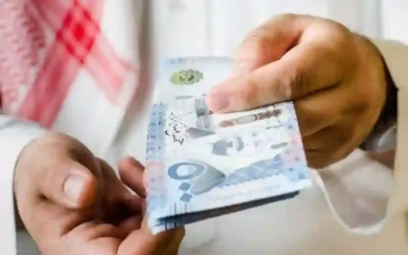 ماهي رواتب العاملين الجديدة بعد الزيادة بالعلاوات في السعودية