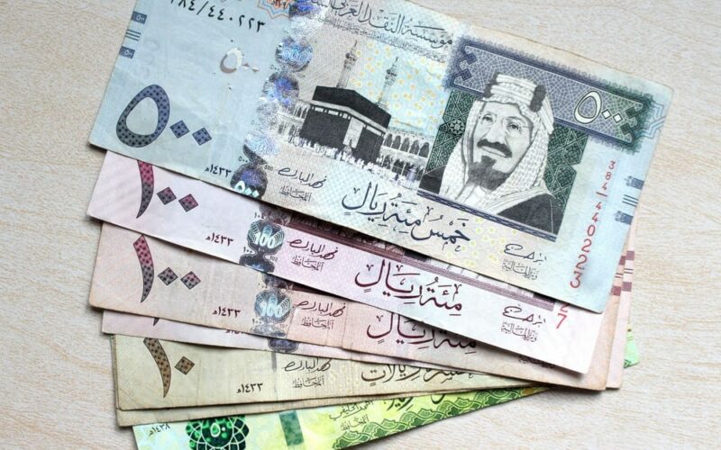 سعر الريال السعودي اليوم الاربعاء 24 ابريل 2024 في جميع البنوك والسوق السوداء