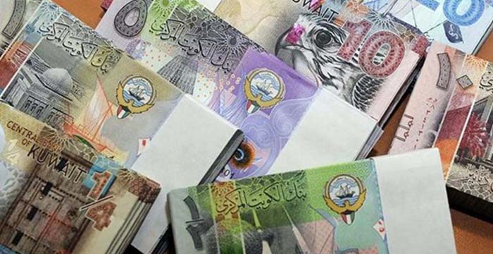 سعر الدينار الكويتي في البنوك المصرية والسوق السوداء اليوم الأربعاء 15-5-2024