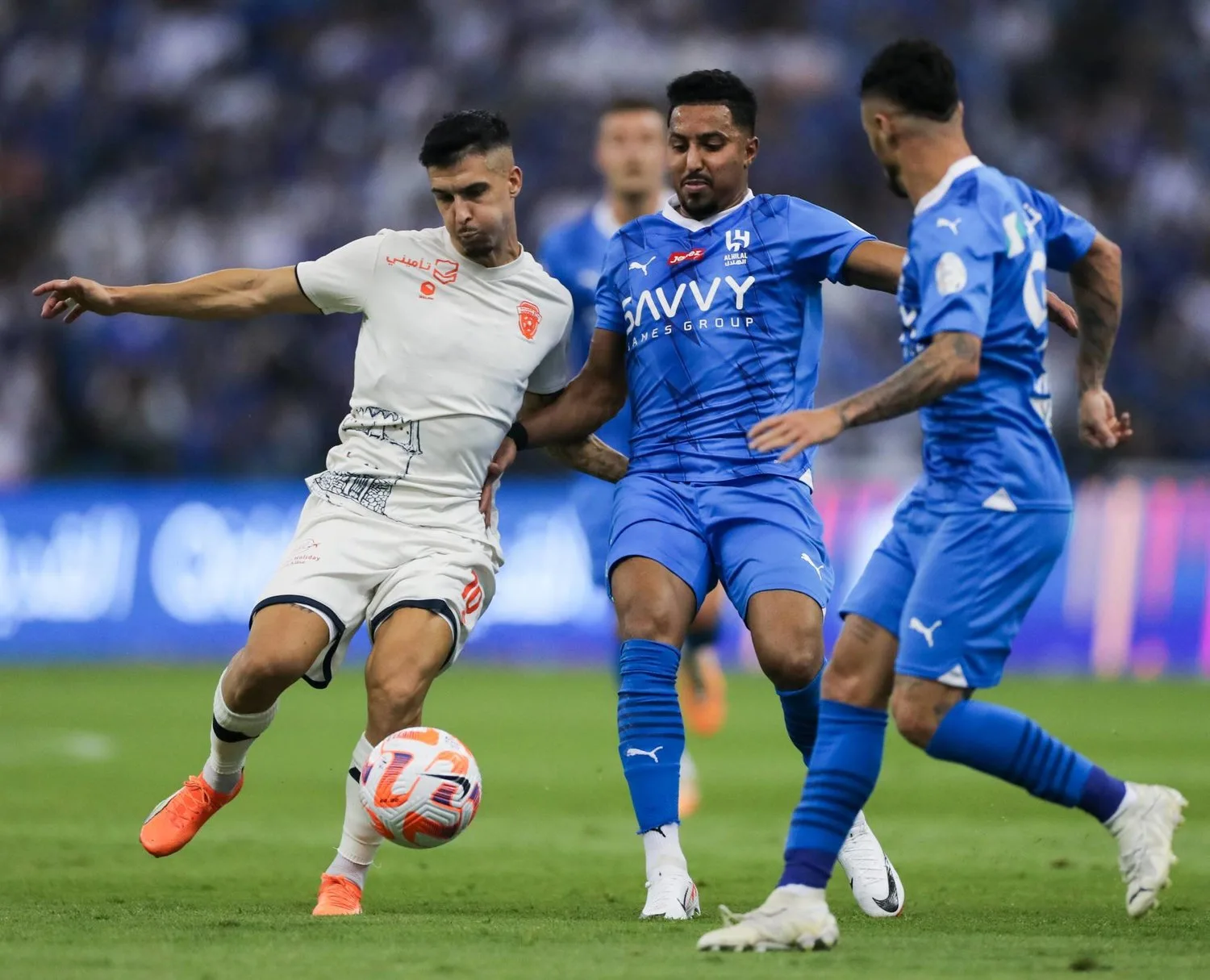 موعد مباراة الهلال ضد الفيحاء في الدوري السعودي والقنوات الناقلة