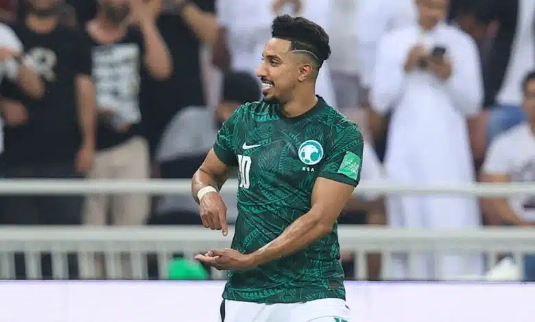 سالم الدوسري: بين نجومية الملعب ولعنة ركلات الجزاء في تاريخ المنتخب السعودي